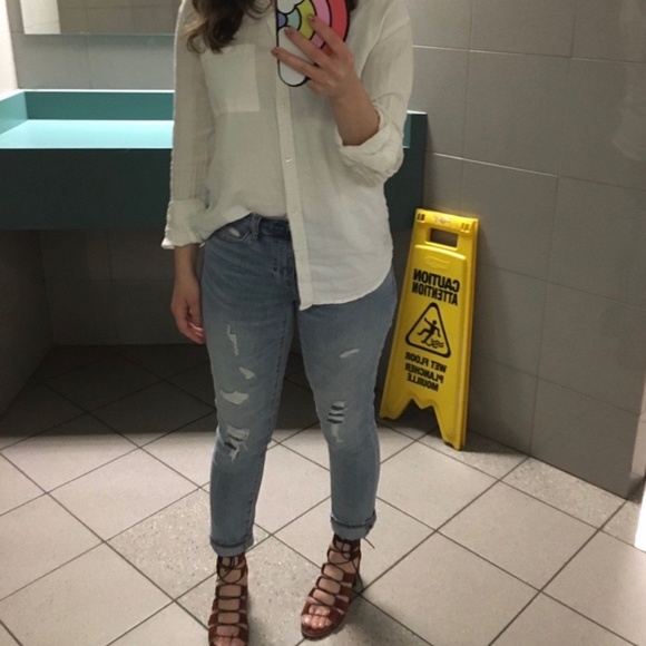 2/$40 Gap Best Girlfriend Jeans - Picture 8 of 8